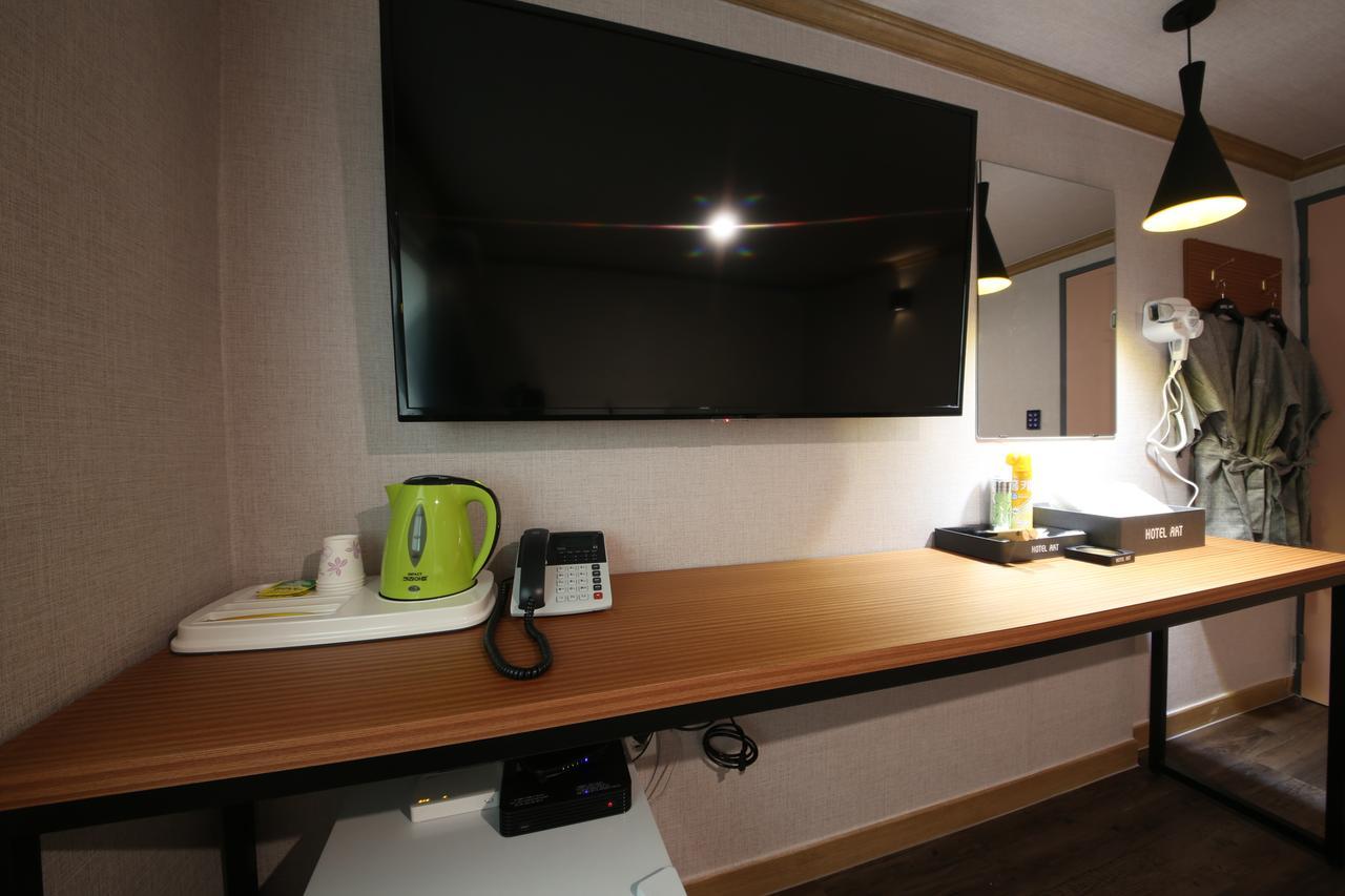 Art Hotel Kumi Kültér fotó