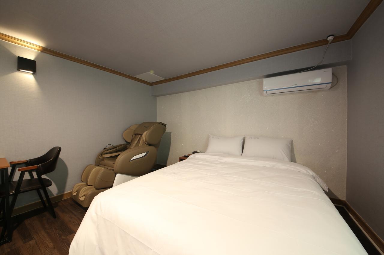 Art Hotel Kumi Kültér fotó