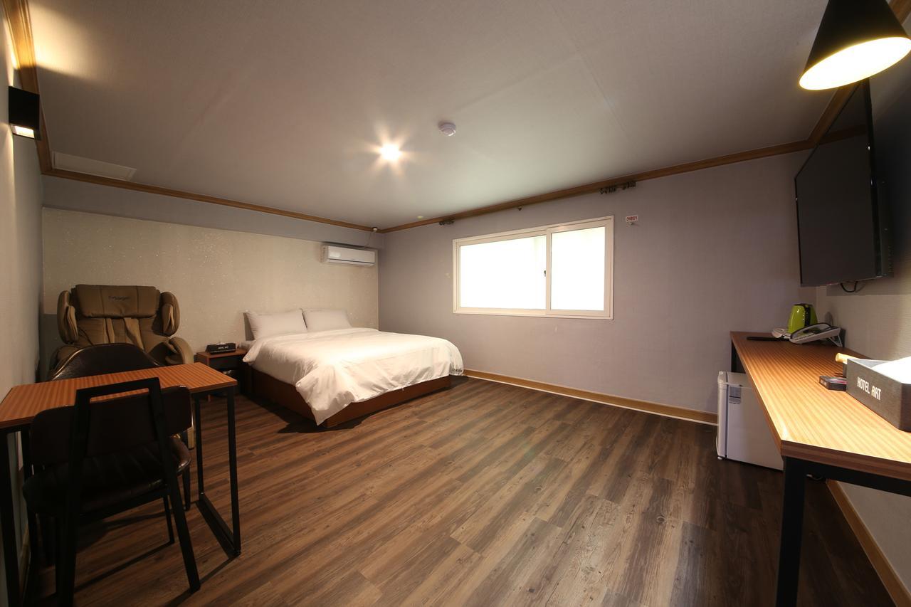 Art Hotel Kumi Kültér fotó